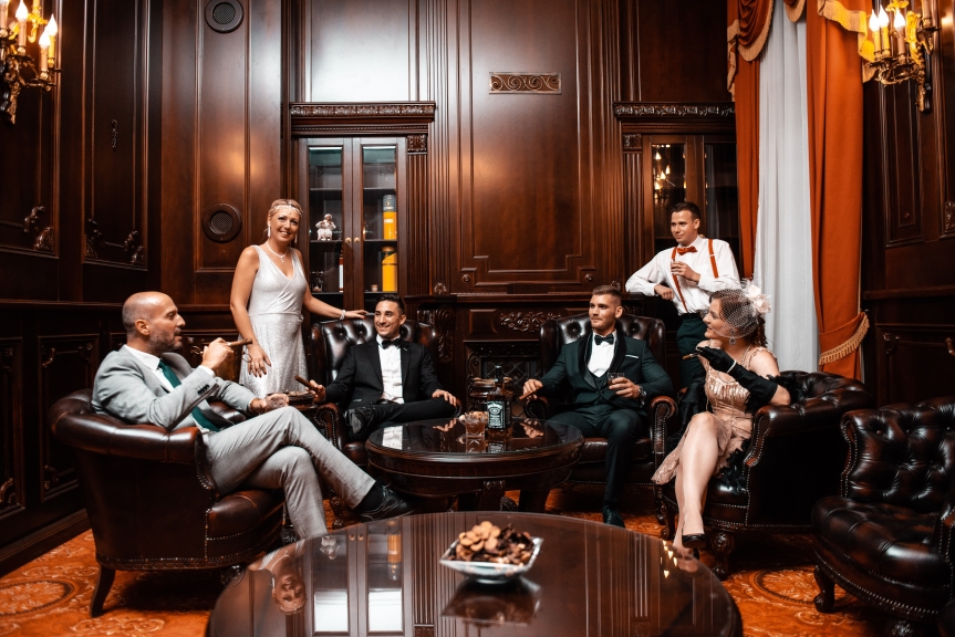 Öltöny és elegancia világnapja